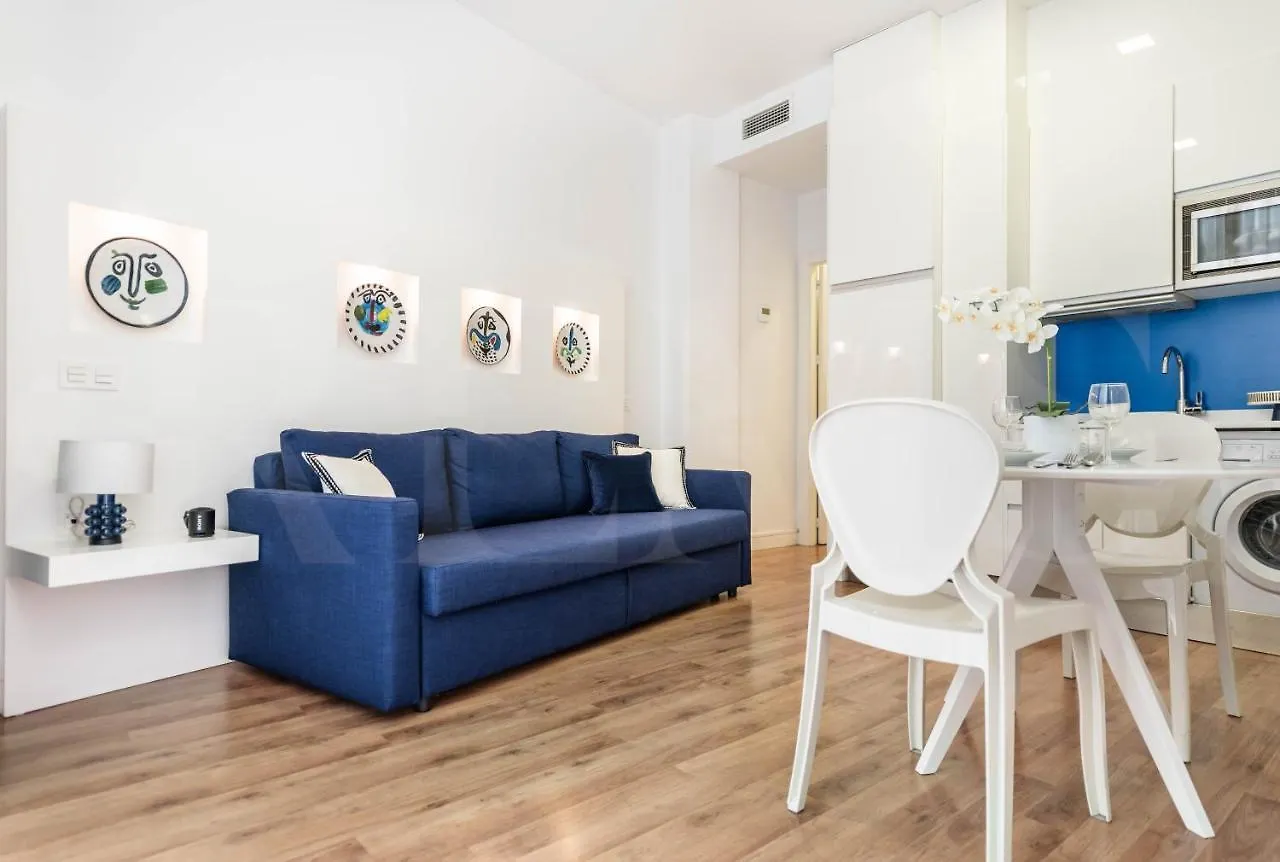 Central Apartment By Picasso Museum By Rems contacts